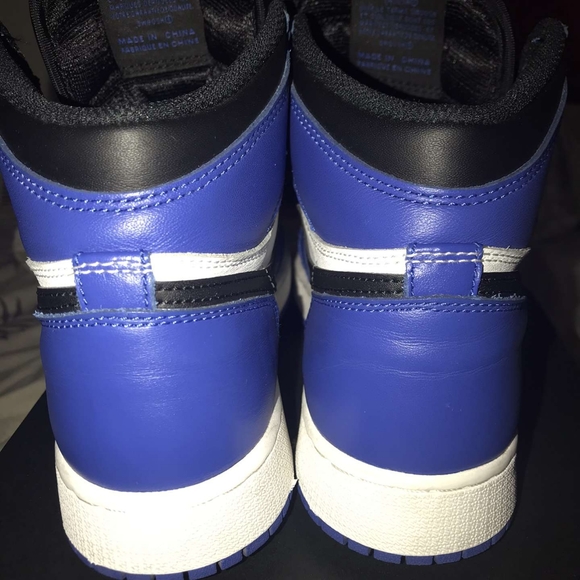 Air Jordan 1 Game Royal (size 5y) - Picture 3 of 5